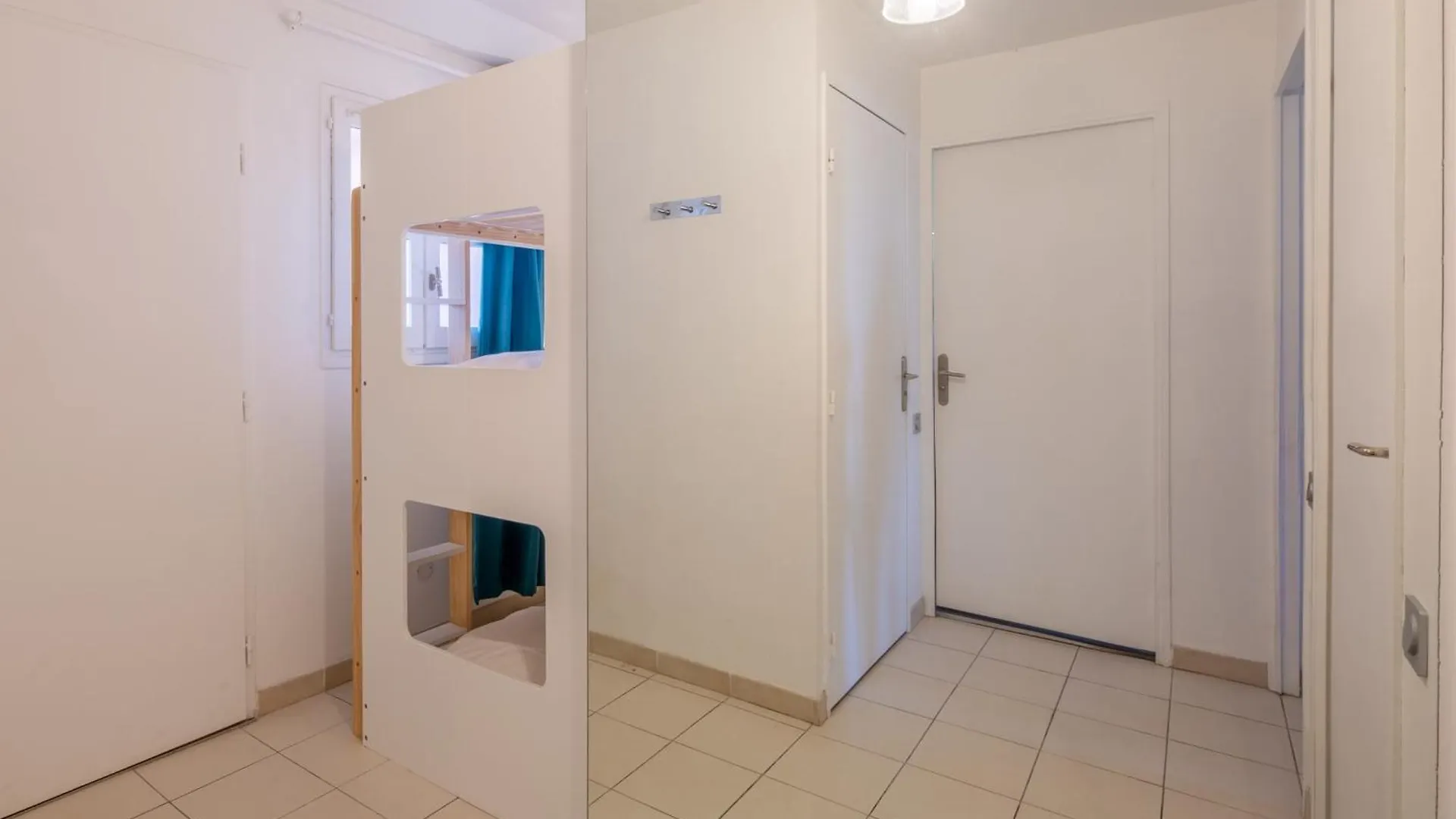 Apartment Appartement La Perle Marine - Welkeys Cogolin